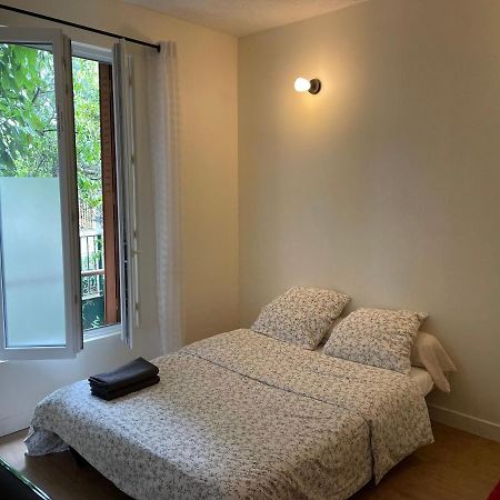 Chambre Dans Une Maison Partagee Neuilly-sur-Marne Exteriér fotografie