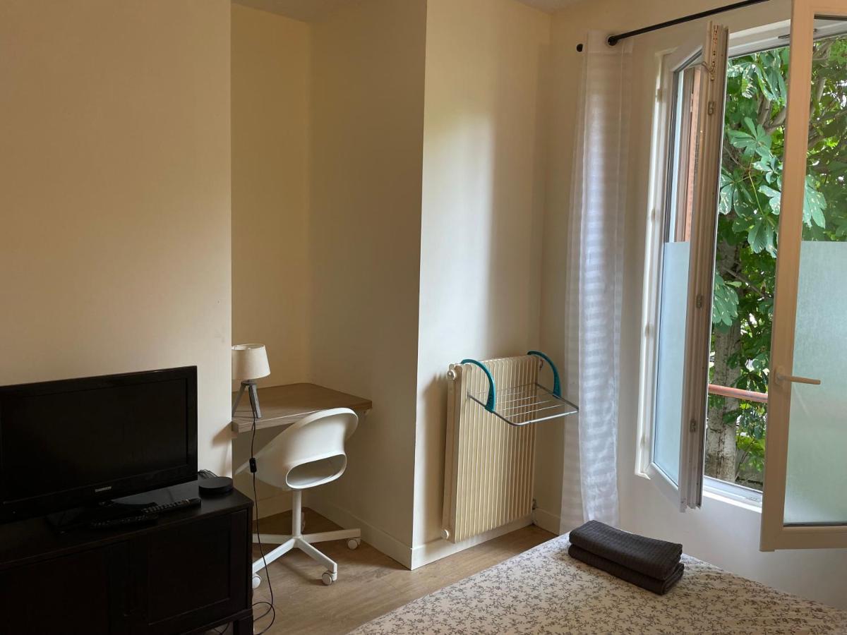 Chambre Dans Une Maison Partagee Neuilly-sur-Marne Exteriér fotografie