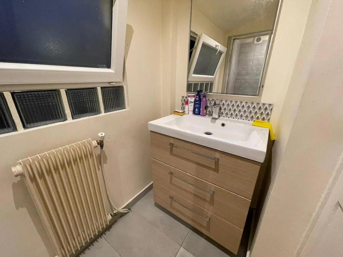 Chambre Dans Une Maison Partagee Neuilly-sur-Marne Exteriér fotografie