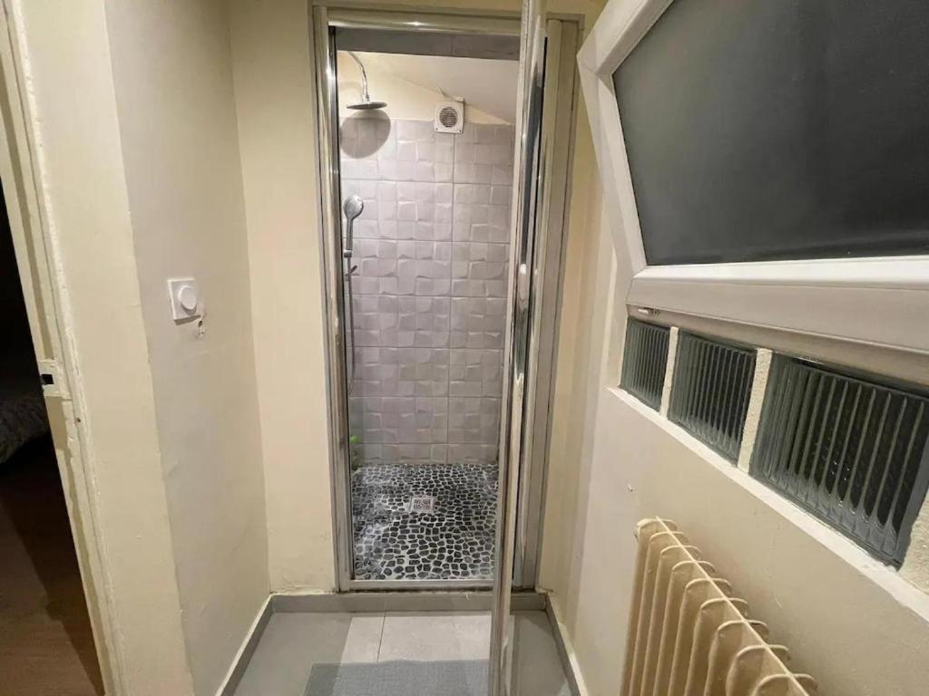 Chambre Dans Une Maison Partagee Neuilly-sur-Marne Exteriér fotografie